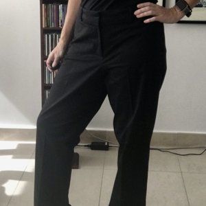 Ann Taylor Black Ankle pants - Size 10